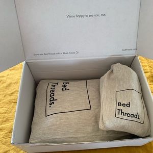 Bed Threads King Duvet and two shams in Rust